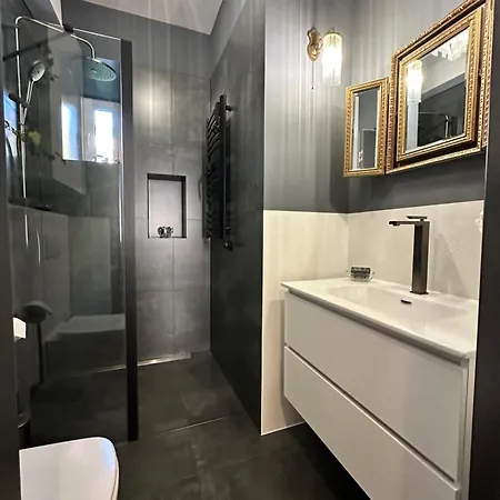 Apartamento Main Square Sylvi *