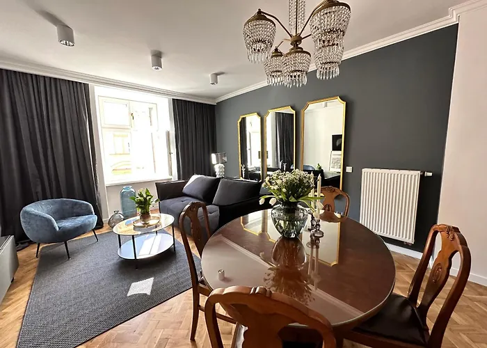 Main Square Sylvi קרקוב