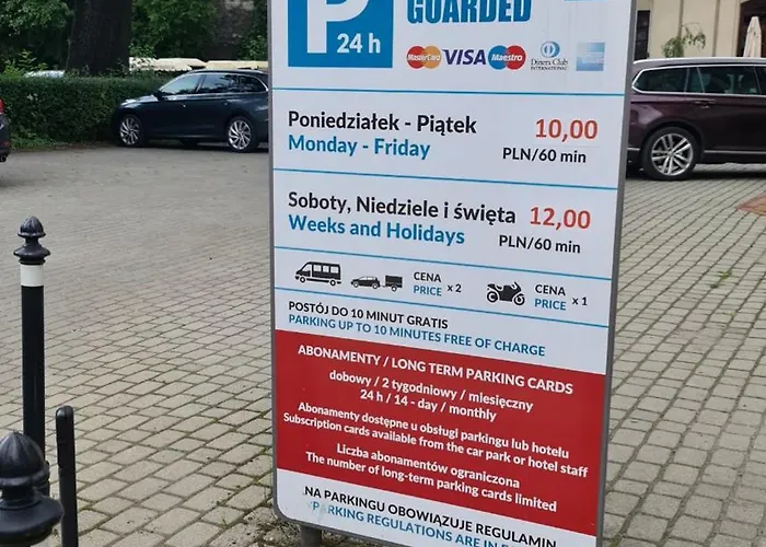 Main Square Sylvi דירה *